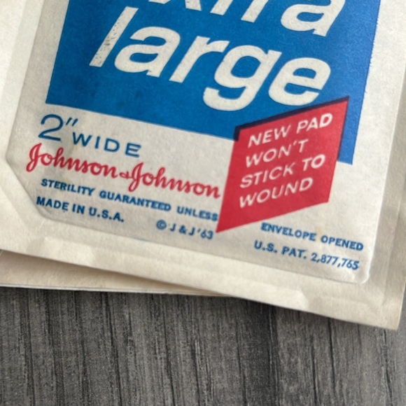 Vintage Band-Aid container metal Johnson & Johnson - Picture 9 of 9
